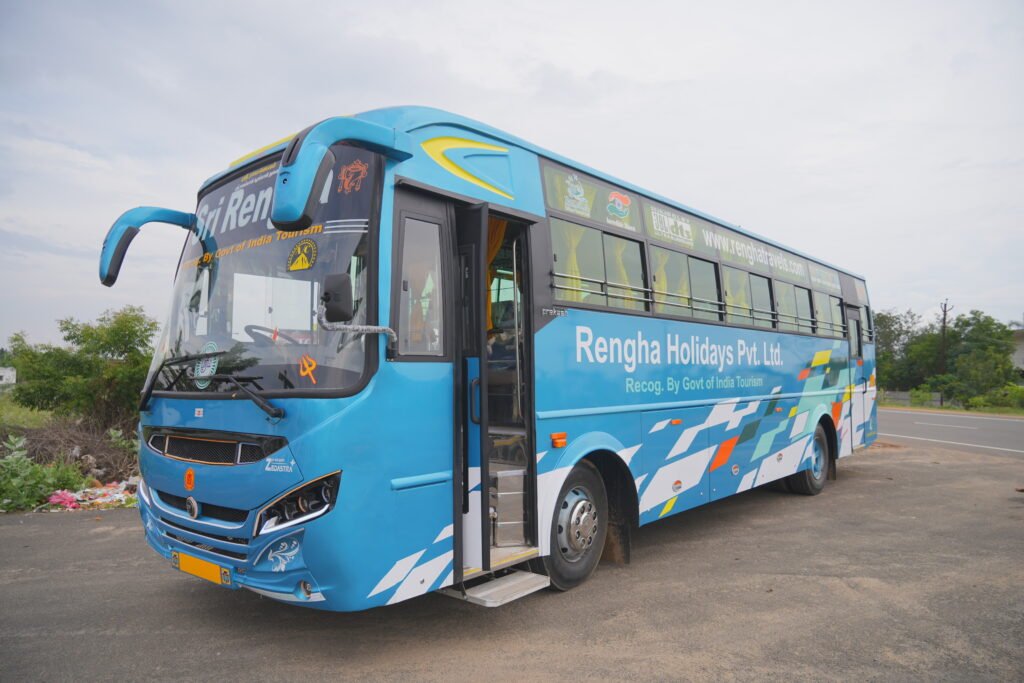 rengha travel Luxury Bus